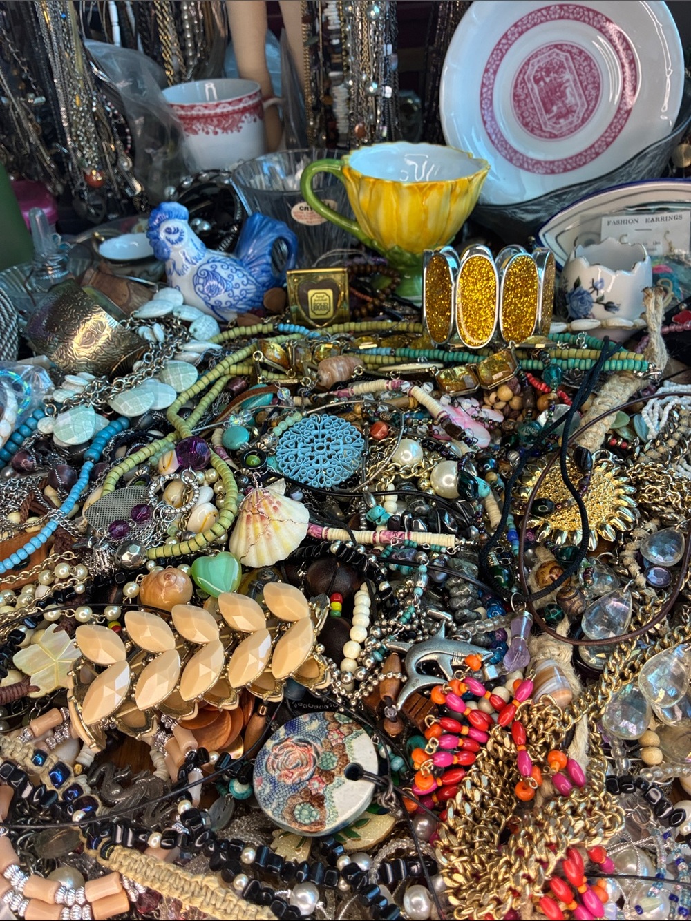 Live Shows!! Mixed Fashion Jewelry Lot - Multicolor Beaded Necklaces & Bracelets